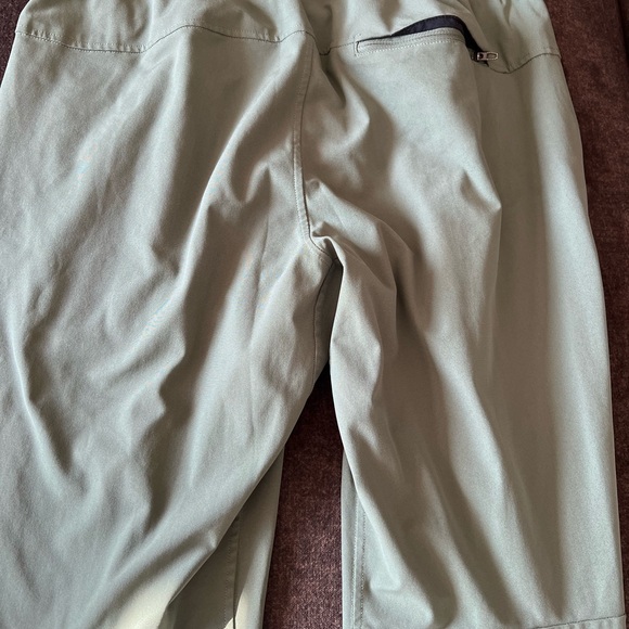 Men’s Lululemon Slim-fit Trousers 34 by 34 (light blue) - Picture 2 of 3
